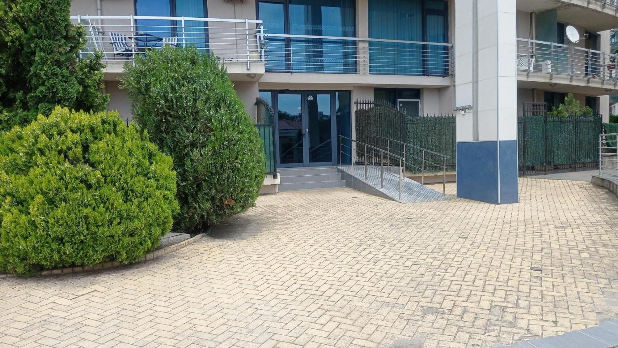 Modern 2 Bedroom Apartment In Top Location In Sunny Beach Just 150 Meters From Casino Platinum المظهر الخارجي الصورة